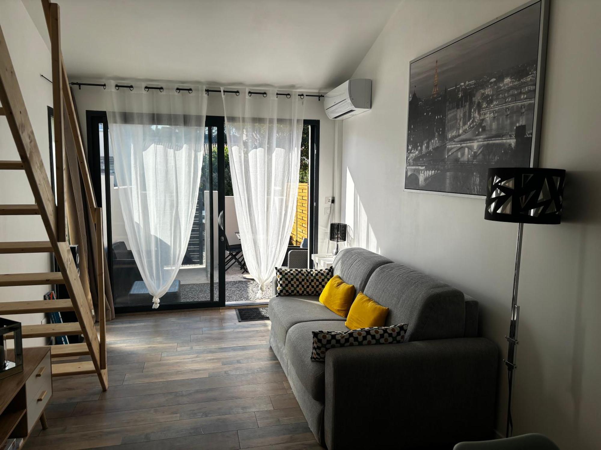 Logement Du Sud Avec Jacuzzi Sommières Extérieur photo
