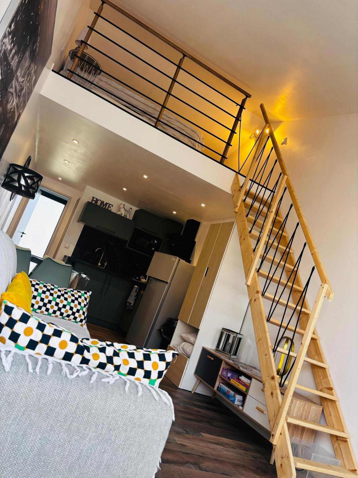 Logement Du Sud Avec Jacuzzi Sommières Extérieur photo